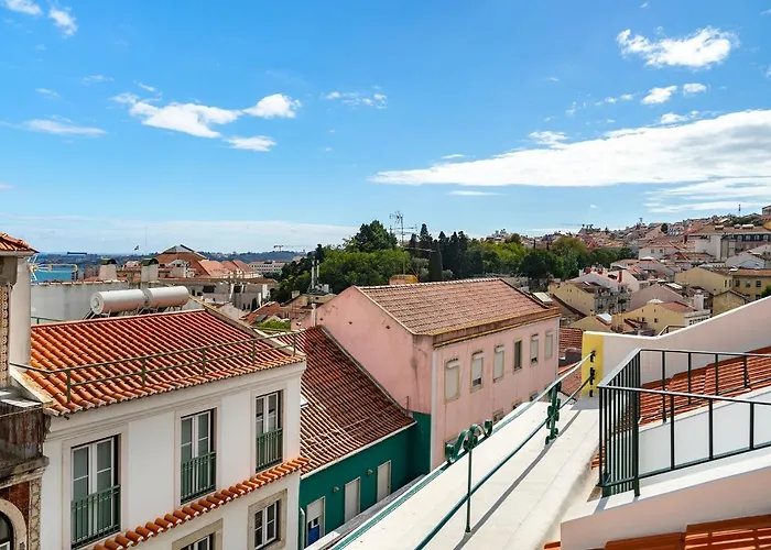 Whome Prime Location W Ac 3-bed Duplex Perfect For Families Only Apartamento Lisboa